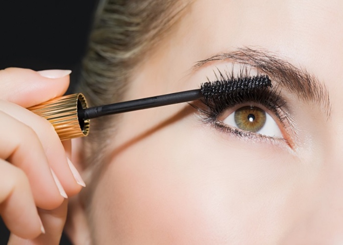 بررسی دقیق بسته‌ بندی و طراحی ظاهری محصول